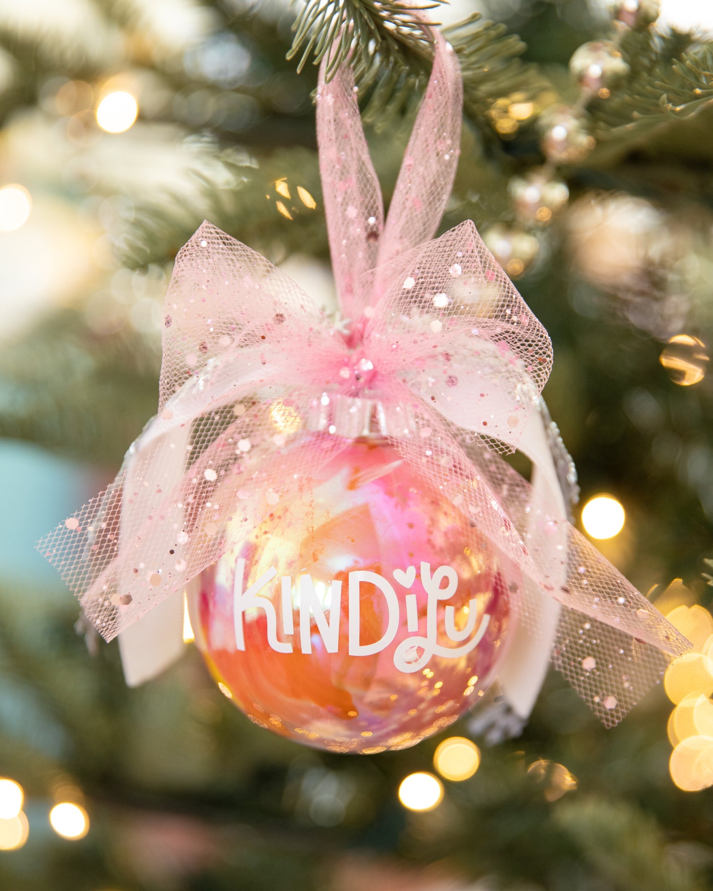 Kindilu 2024 Ornament (Ready to Ship)