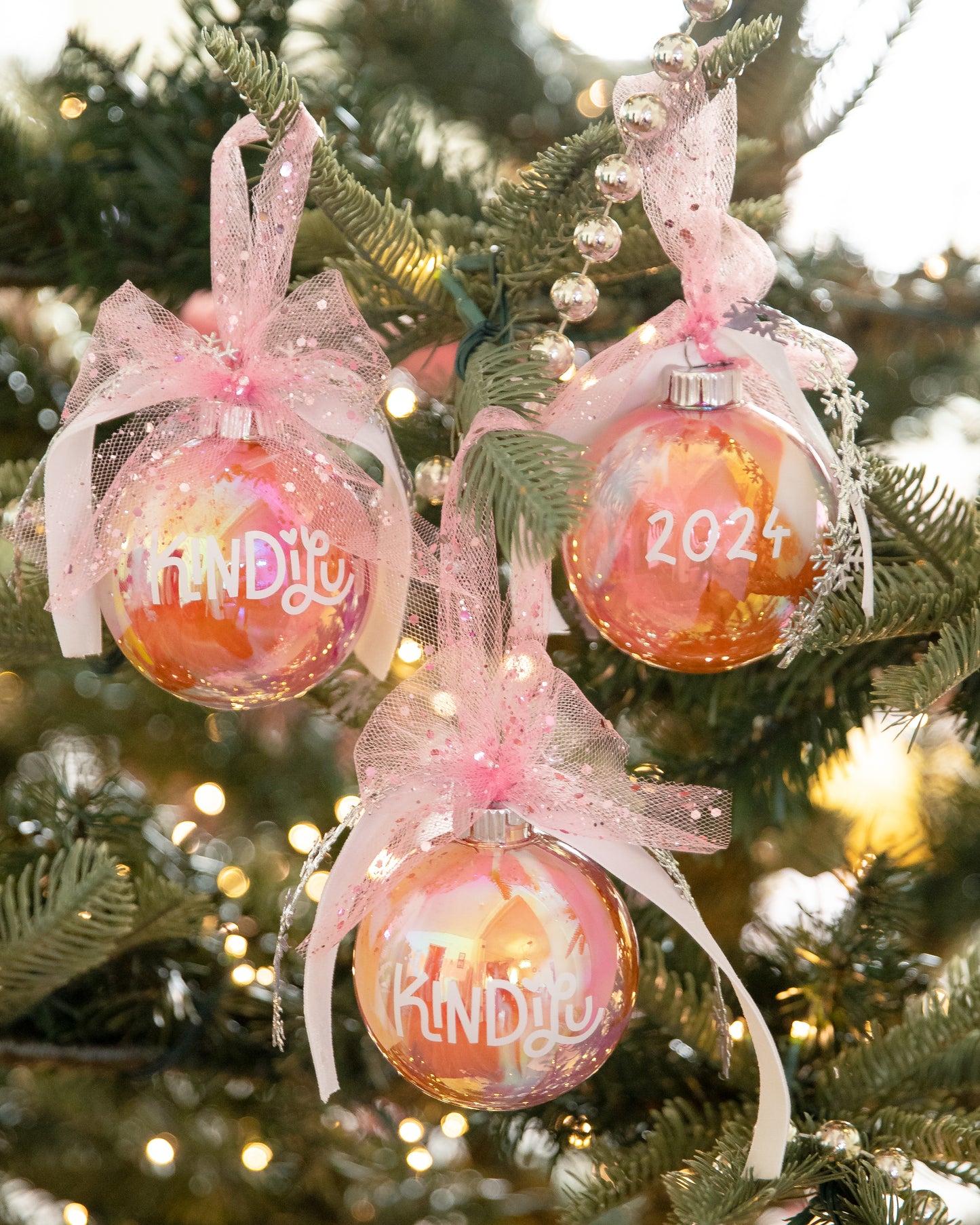 Kindilu 2024 Ornament (Ready to Ship)